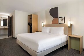Spark by Hilton Santa Nella on I-5
