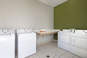 Spark by Hilton Santa Nella on I-5