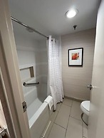 Cambridge Suites Toronto