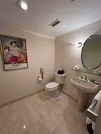Cambridge Suites Toronto