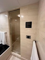 Cambridge Suites Toronto