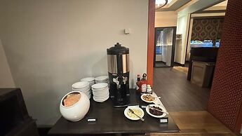 Cambridge Suites Toronto
