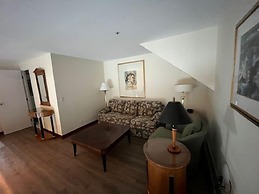 Cambridge Suites Toronto