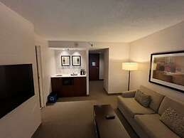 Cambridge Suites Toronto