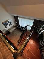 Cambridge Suites Toronto