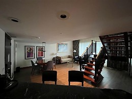 Cambridge Suites Toronto
