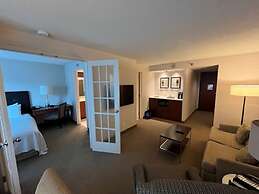 Cambridge Suites Toronto