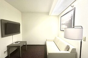 Ramada by Wyndham Columbia