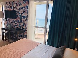 Hôtel & Spa Les Roches Noires