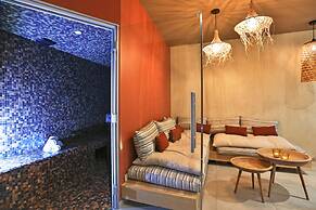 Hôtel & Spa Les Roches Noires