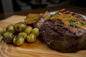 InterContinental Dhaka by IHG