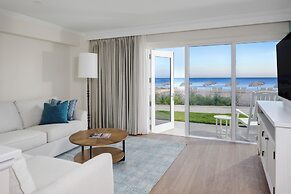 Edgewater Beach Hotel