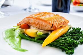 Edgewater Beach Hotel