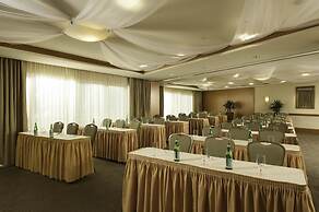 Edgewater Beach Hotel