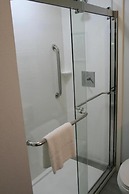 Hampton Inn by Hilton Concord/Bow