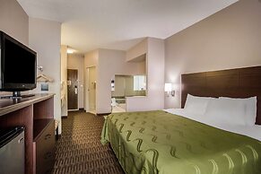 Quality Inn & Suites Lawrence - University Area