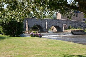 Best Western Le Moulin De Ducey