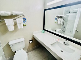 Days Inn by Wyndham Burleson Ft. Worth