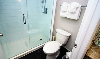 Quality Inn & Suites By the Parks