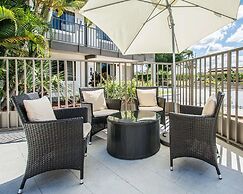 Quality Inn & Suites By the Parks