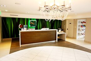 Quality Inn & Suites By the Parks