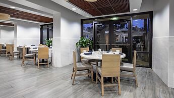 Holiday Inn Resort Panama City Beach by IHG