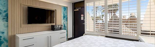 Holiday Inn Resort Panama City Beach by IHG