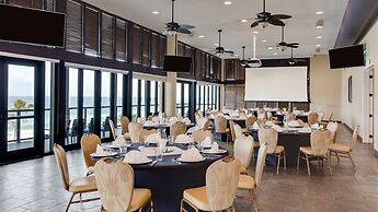 Holiday Inn Resort Panama City Beach by IHG