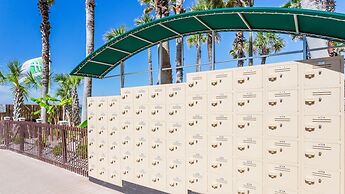 Holiday Inn Resort Panama City Beach by IHG