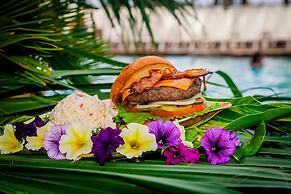 Holiday Inn Resort Panama City Beach by IHG