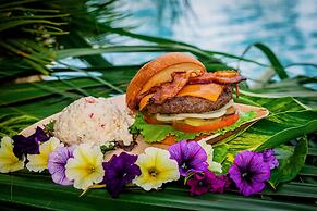 Holiday Inn Resort Panama City Beach by IHG