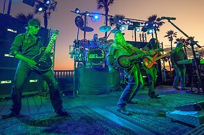 Holiday Inn Resort Panama City Beach by IHG