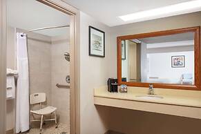 Best Western Plus King's Inn & Suites