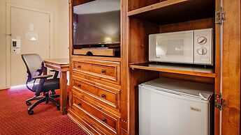 Best Western Plus King's Inn & Suites