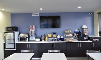 Days Inn by Wyndham Ladson Summerville Charleston