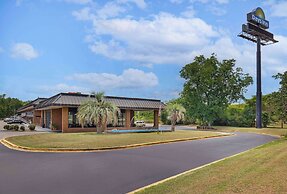 Days Inn by Wyndham St George