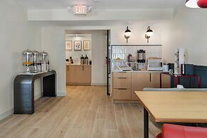 BOB Hotels Tallahassee - Boutique on Budget