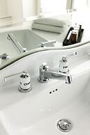 Sofitel Paris Baltimore Tour Eiffel Hotel