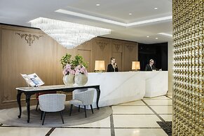 Sofitel Paris Baltimore Tour Eiffel Hotel