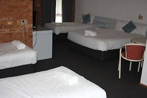 Bega Downs Motor Inn