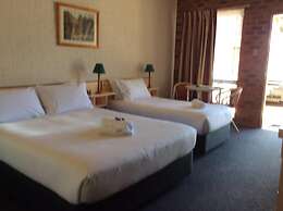 Bega Downs Motor Inn