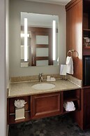 Courtyard by Marriott Boston Logan Airport