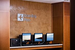 Courtyard by Marriott Boston Logan Airport