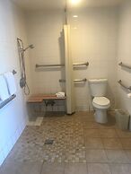 Kings Inn Anaheim at the Park & Convention Center