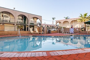 Kings Inn Anaheim at the Park & Convention Center