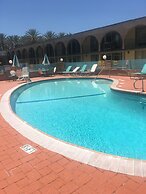 Kings Inn Anaheim at the Park & Convention Center