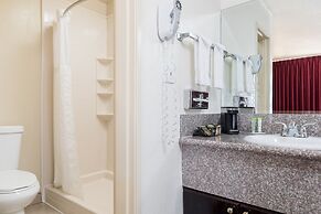 Kings Inn Anaheim at the Park & Convention Center