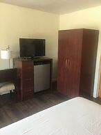 Kings Inn Anaheim at the Park & Convention Center