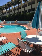 Kings Inn Anaheim at the Park & Convention Center