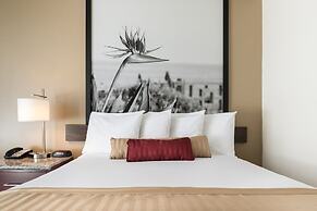 Kings Inn Anaheim at the Park & Convention Center